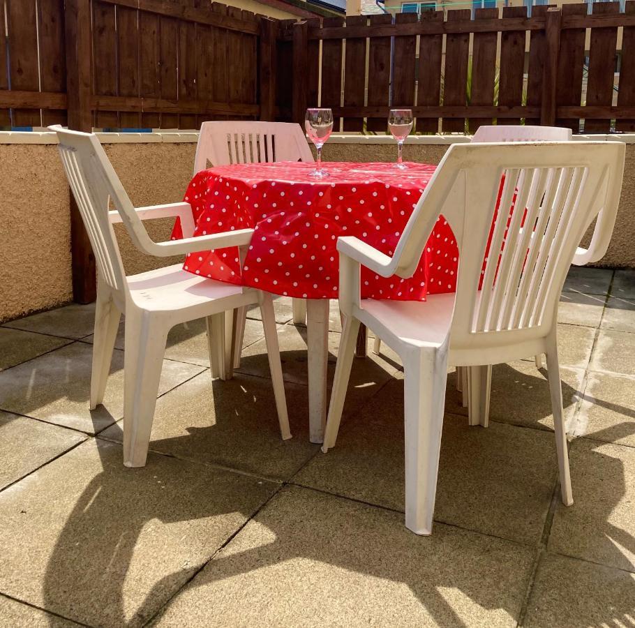 Number 14 Self Catering, Portrush, Northern Ireland エクステリア 写真